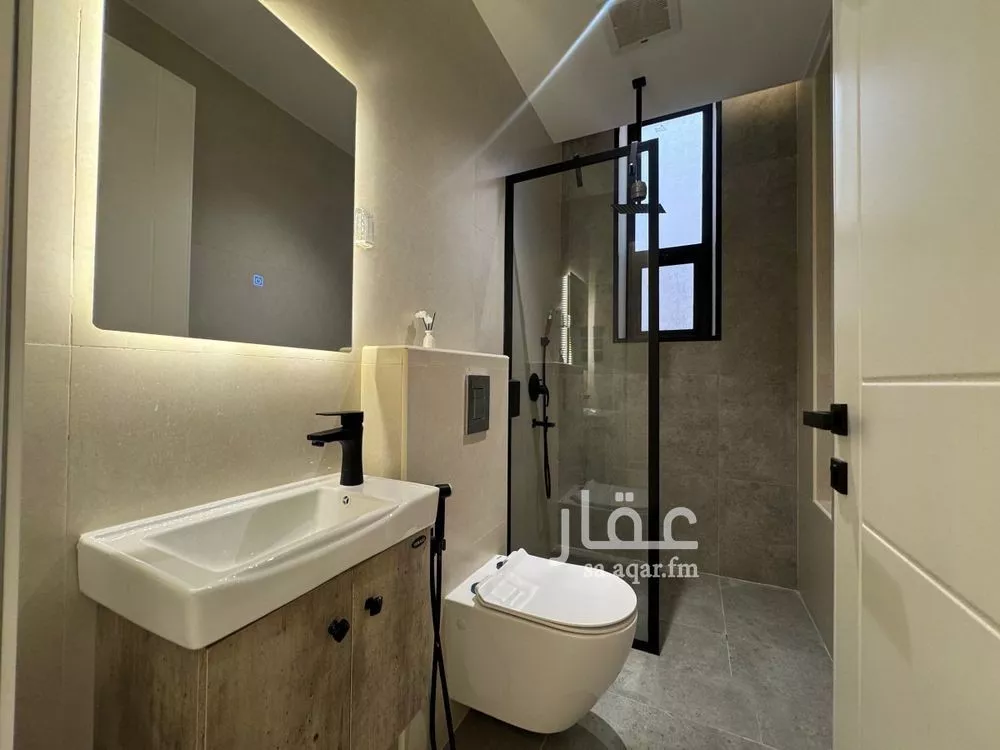 شقة 3 غرف في العارض 11