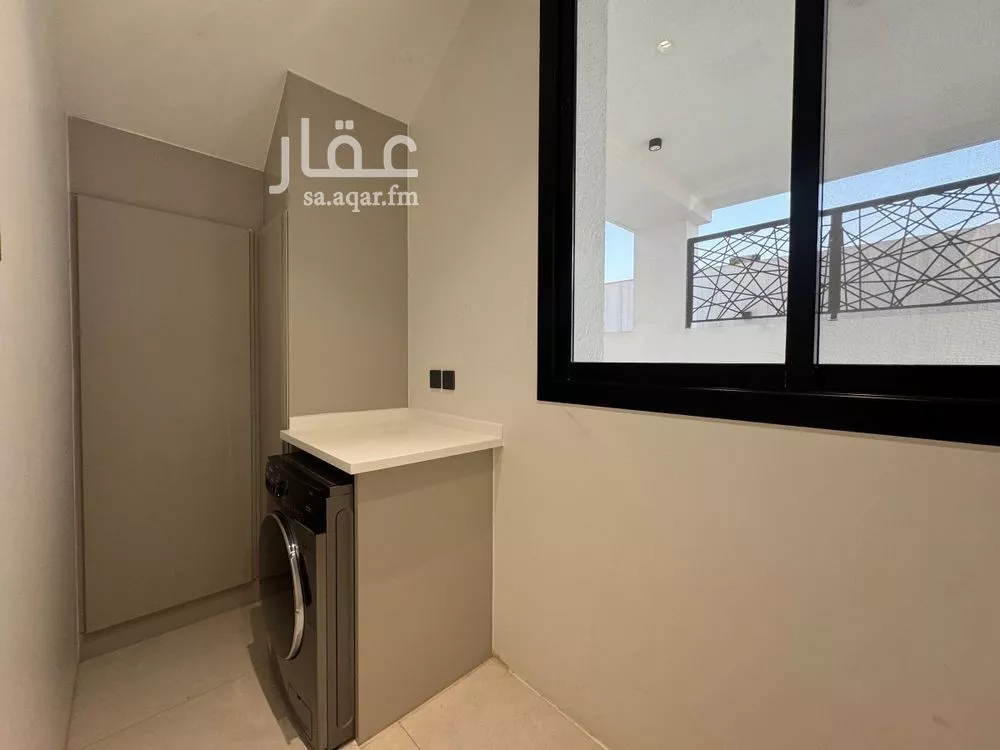 شقة 3 غرف في العارض 18