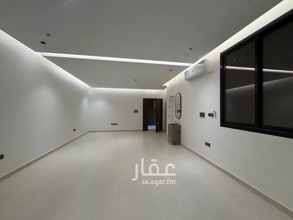 شقة 3 غرف في العارض 10