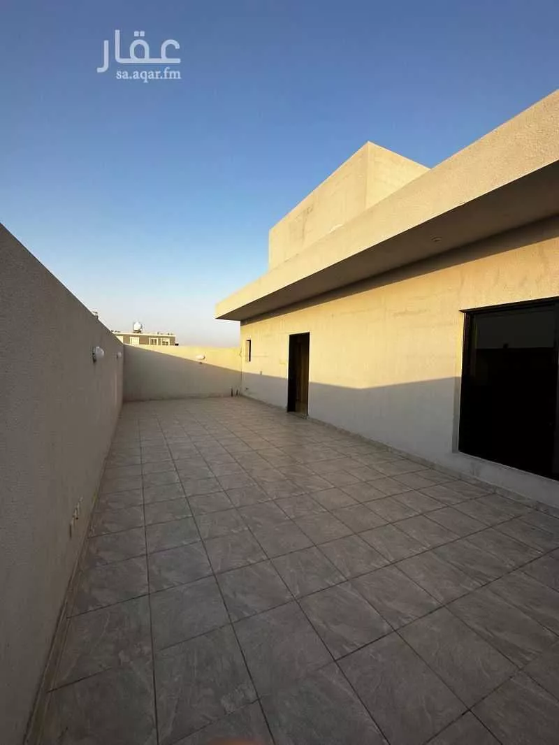 5 bedroom villa in Al Aridh 12