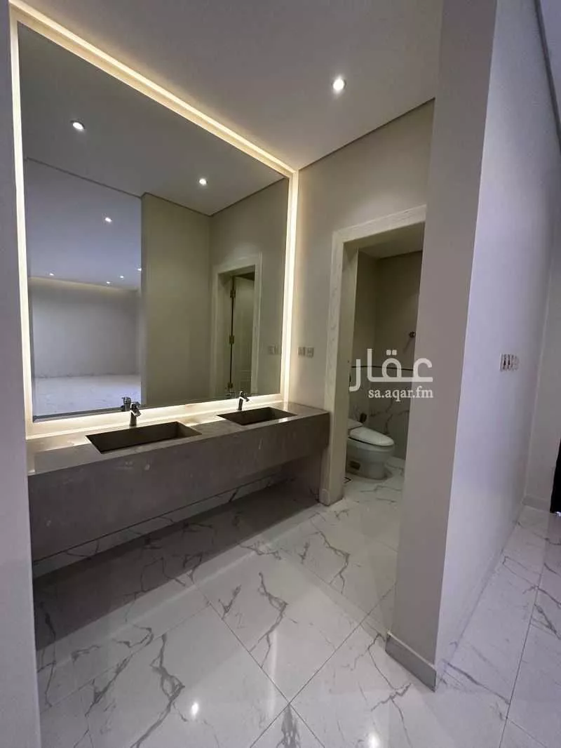 5 bedroom villa in Al Aridh 5