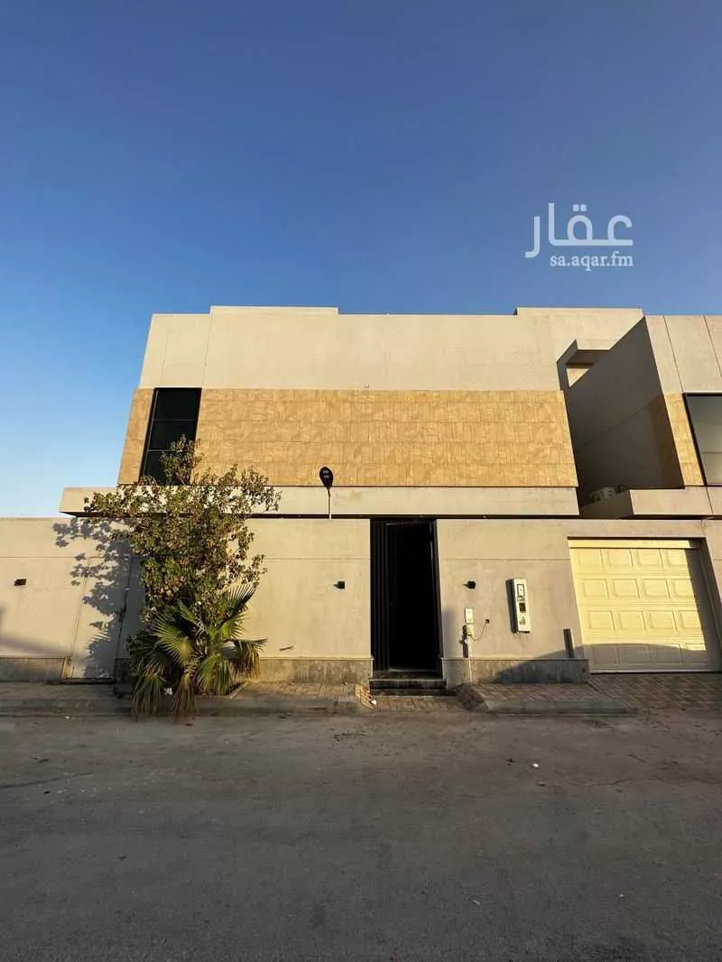 5 bedroom villa in Al Aridh 9