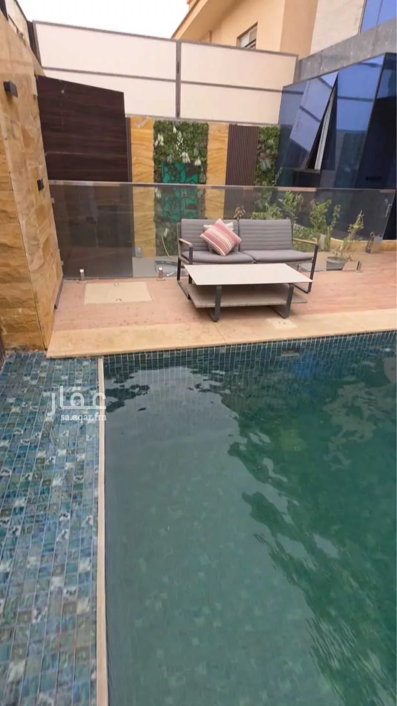 فيلا 5 غرف في العليا 6