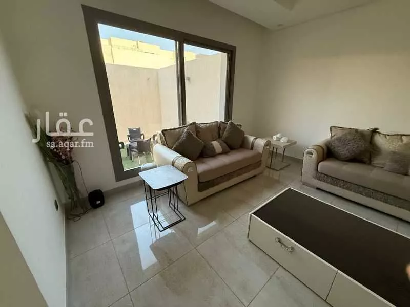 5 bedroom villa in Al Narjis 2