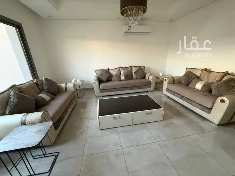 5 bedroom villa in Al Narjis 5