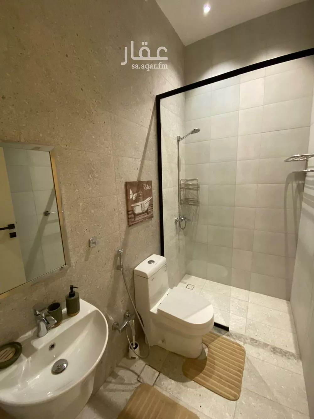 شقة 3 غرف في العارض 10