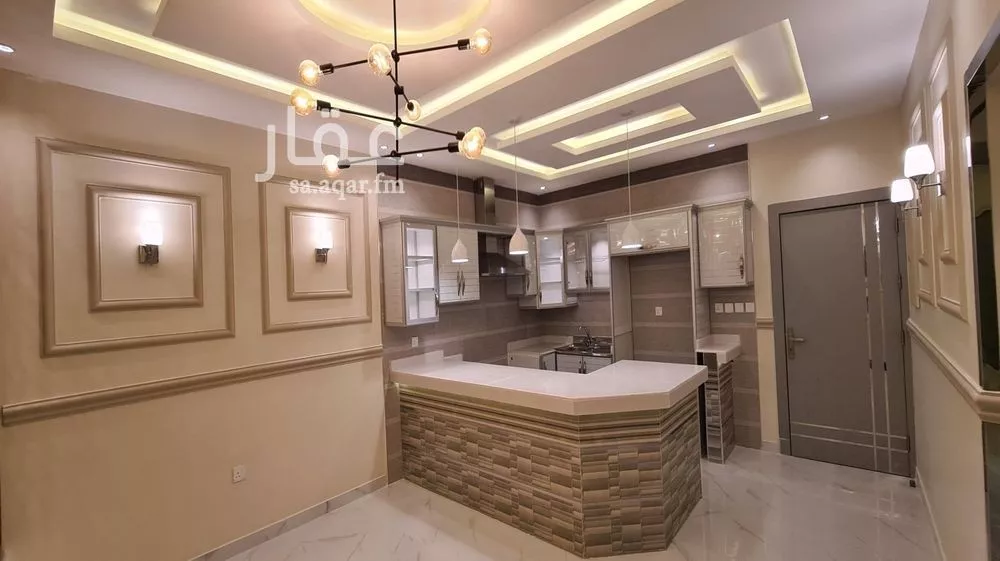 شقة 3 غرف في العليا 16