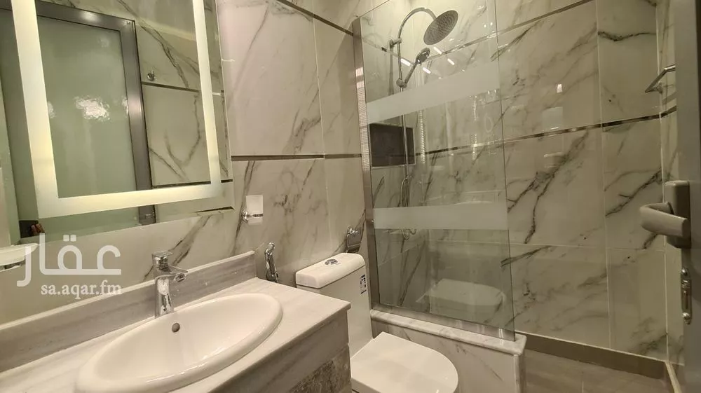 شقة 3 غرف في العليا 4