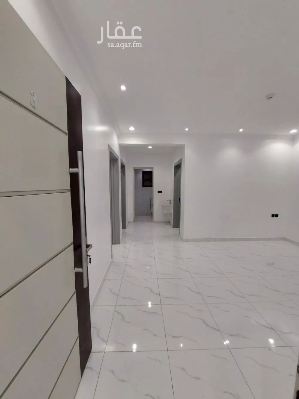 عمارة 2000 م² في الوادي 5