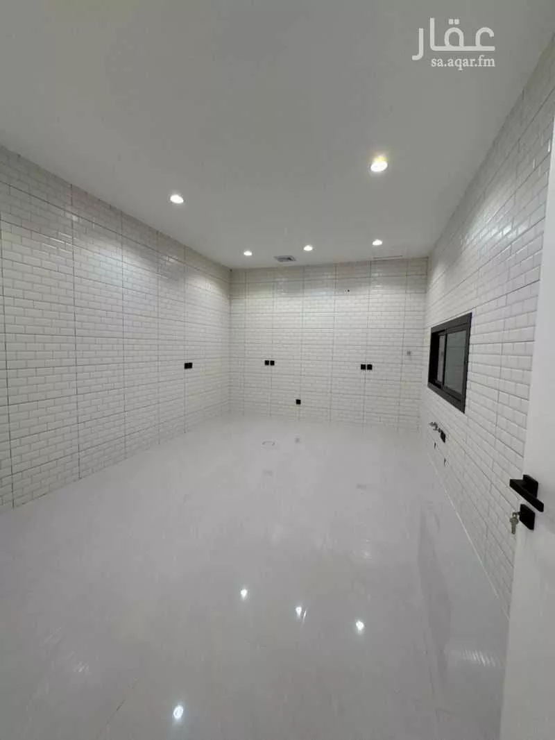 فيلا 7 غرف في الصوارى 4