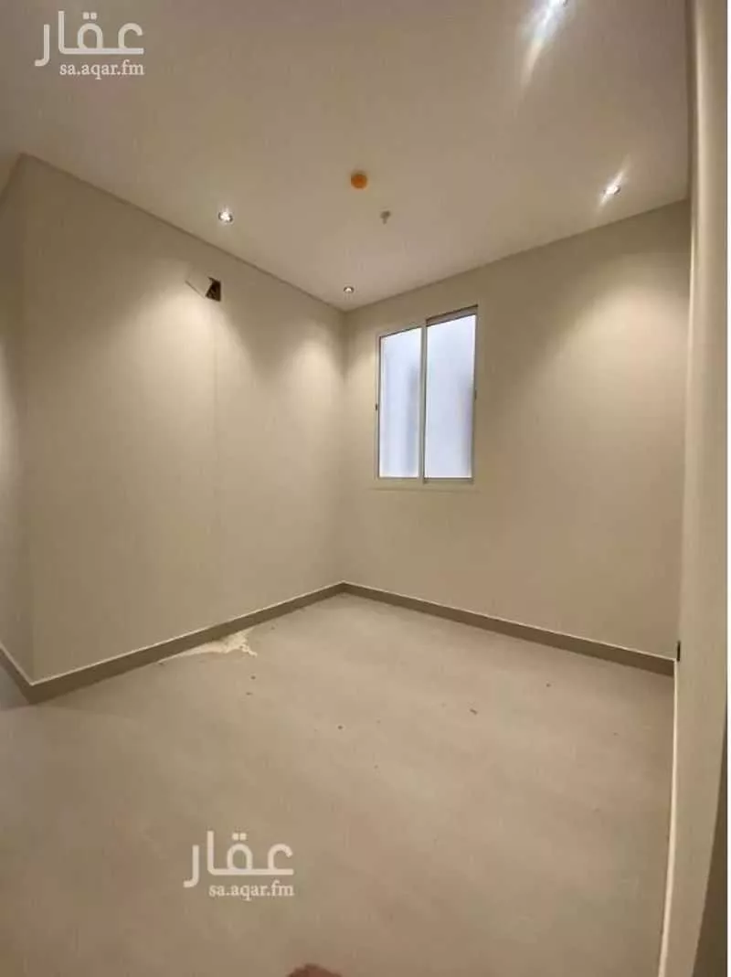 عمارة 3167 م² في الرمال 18