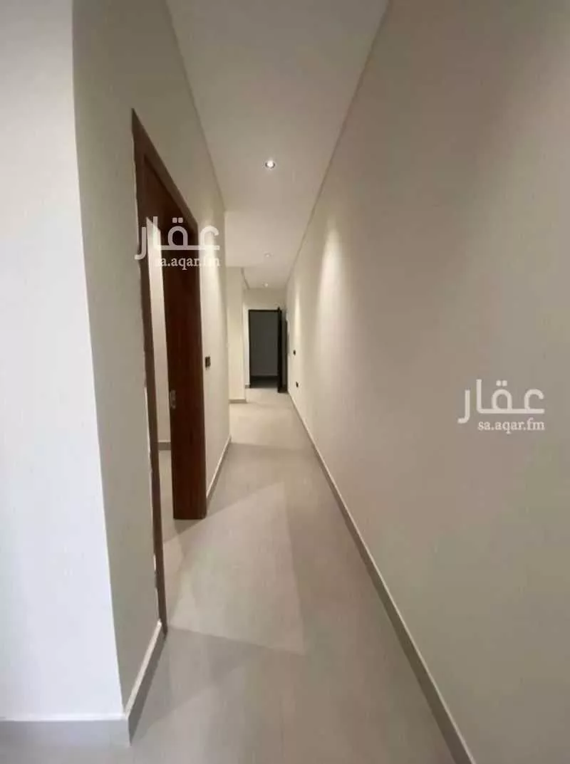 عمارة 3167 م² في الرمال 20