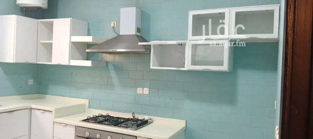 دور 3 غرف في العارض 2