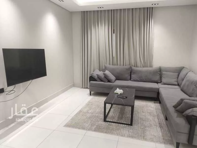 900 sqm building in Dhahrat Laban 6