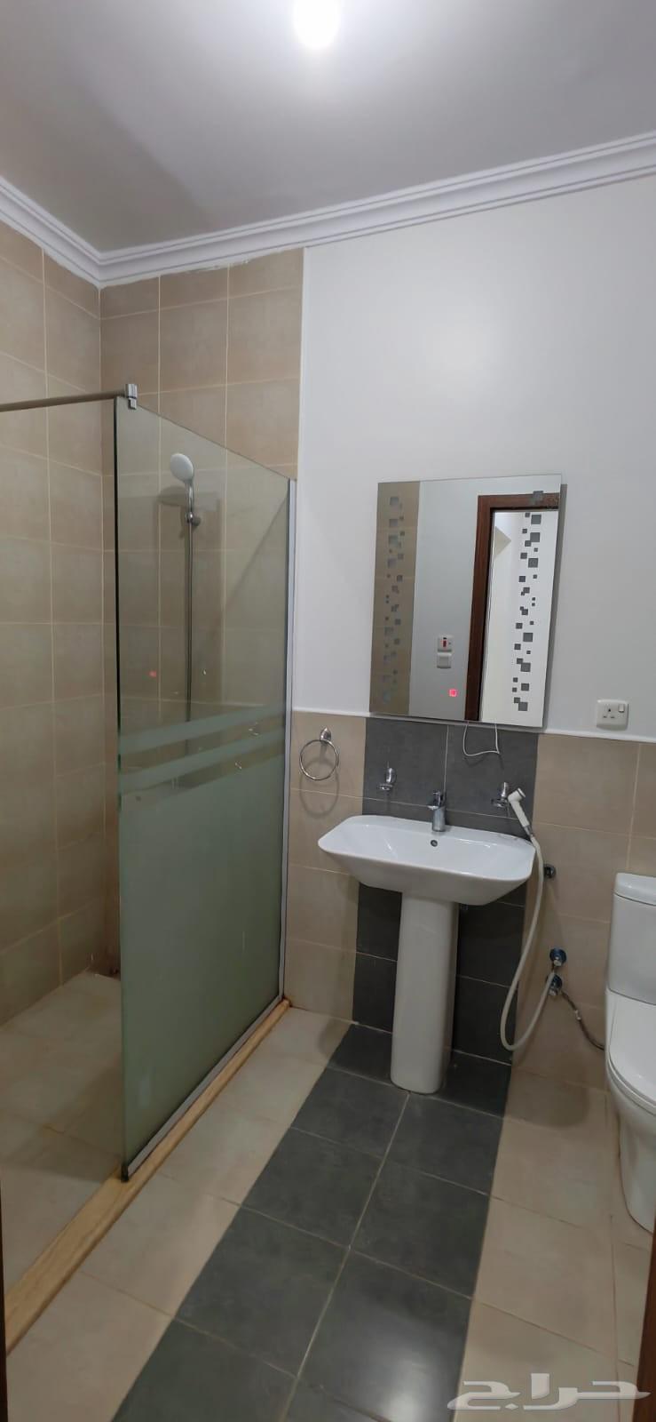 شقة 5 غرف في مهزور 2