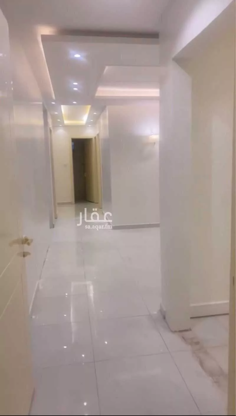 3 bedroom apartment in Dhahrat Laban 3