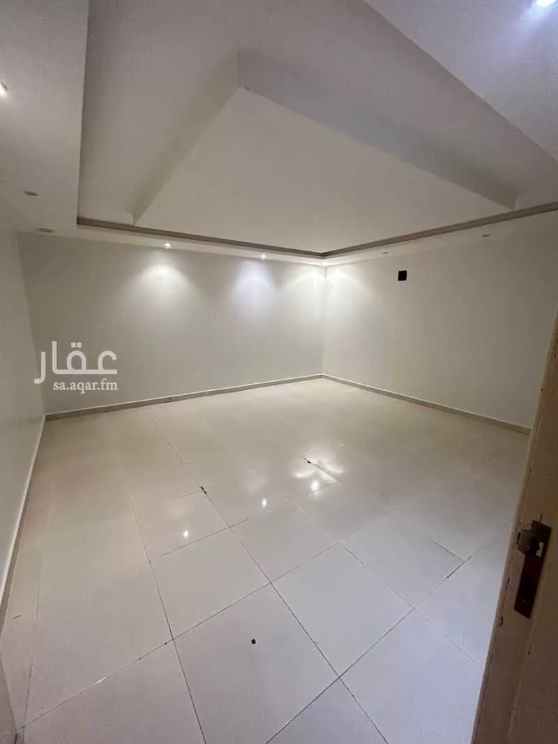 5 bedroom floor in Dhahrat Laban 12