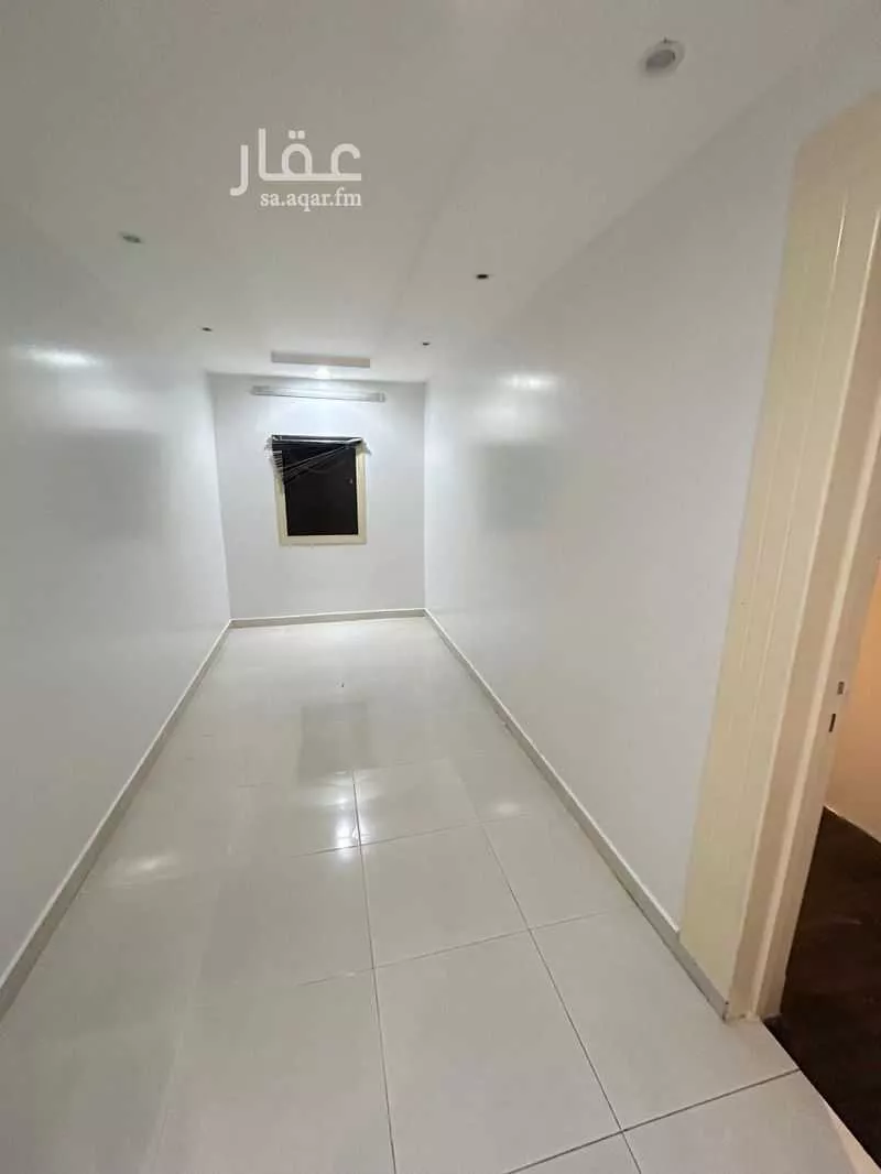 5 bedroom floor in Dhahrat Laban 9
