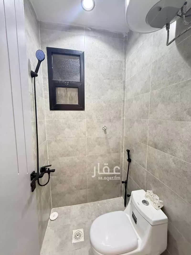 3 bedroom apartment in Al Janadriyah 6
