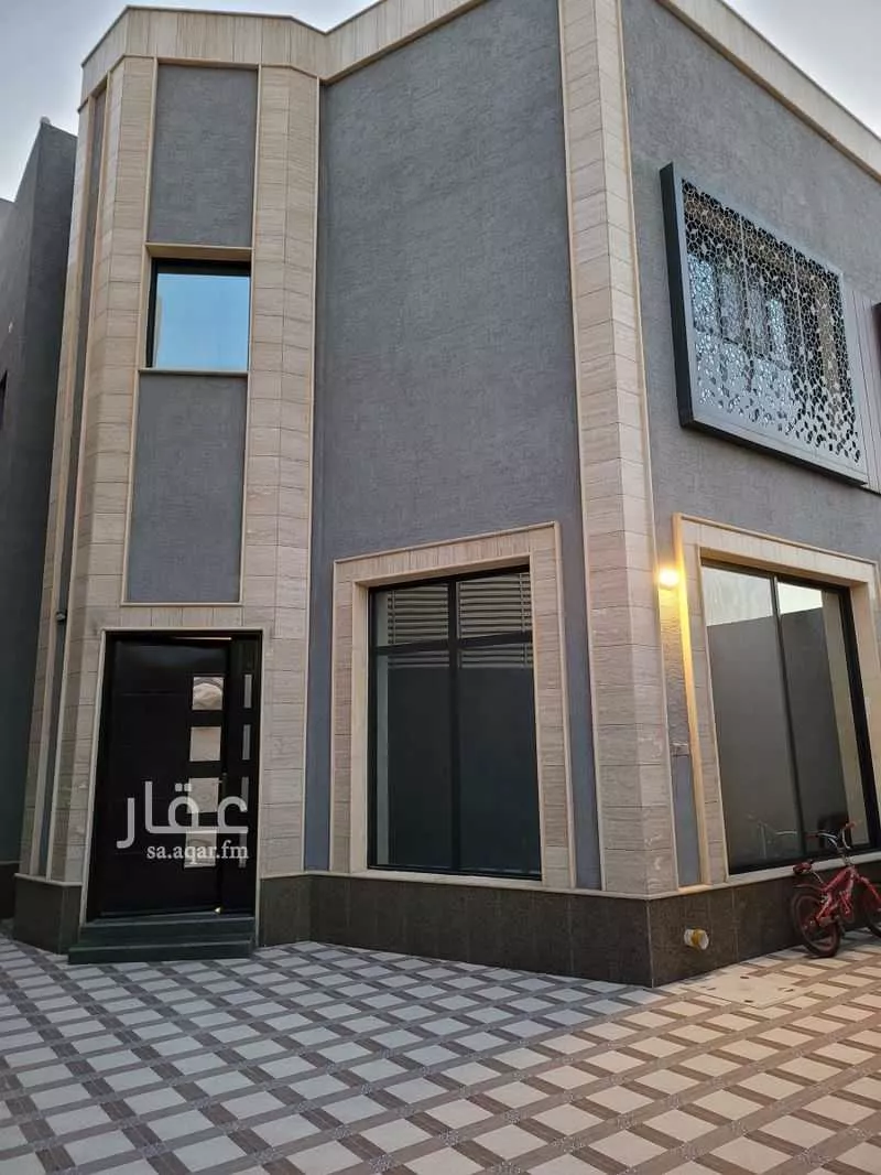 فيلا 6 غرف في العارض 7