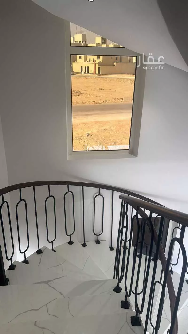 شقة 7 غرف في المهدية 11