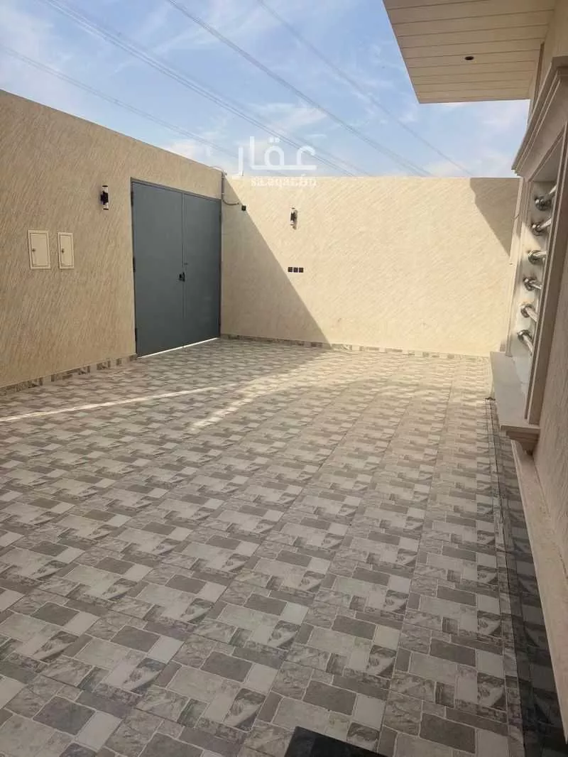 شقة 7 غرف في المهدية 9