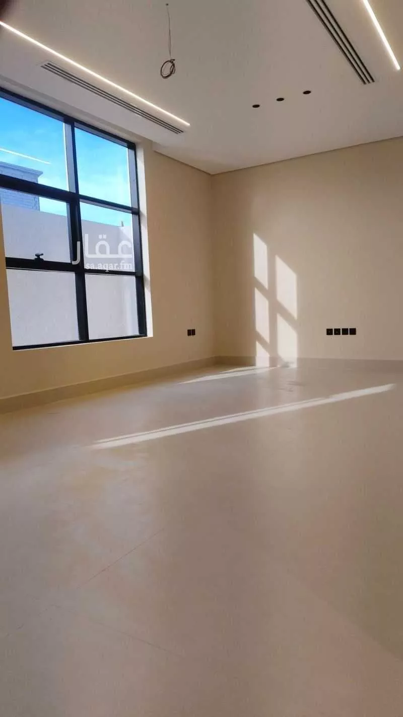 فيلا 4 غرف في الراكة الشمالية 4