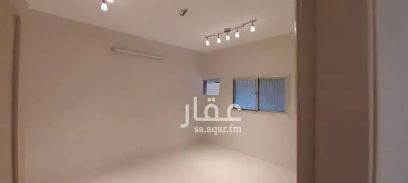 شقة 4 غرف في الربوة 8