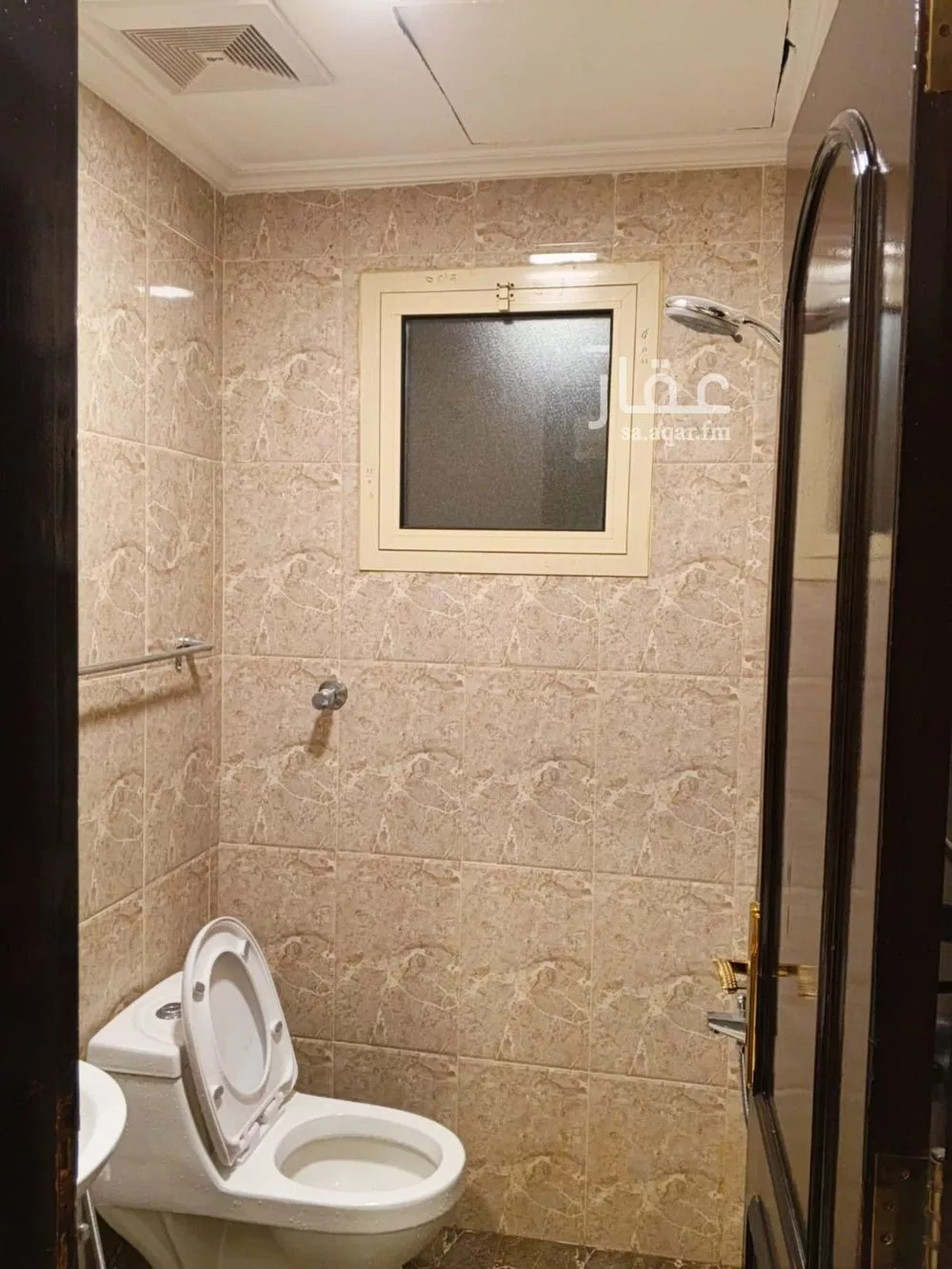 شقة 5 غرف في الدوحة الجنوبية 15