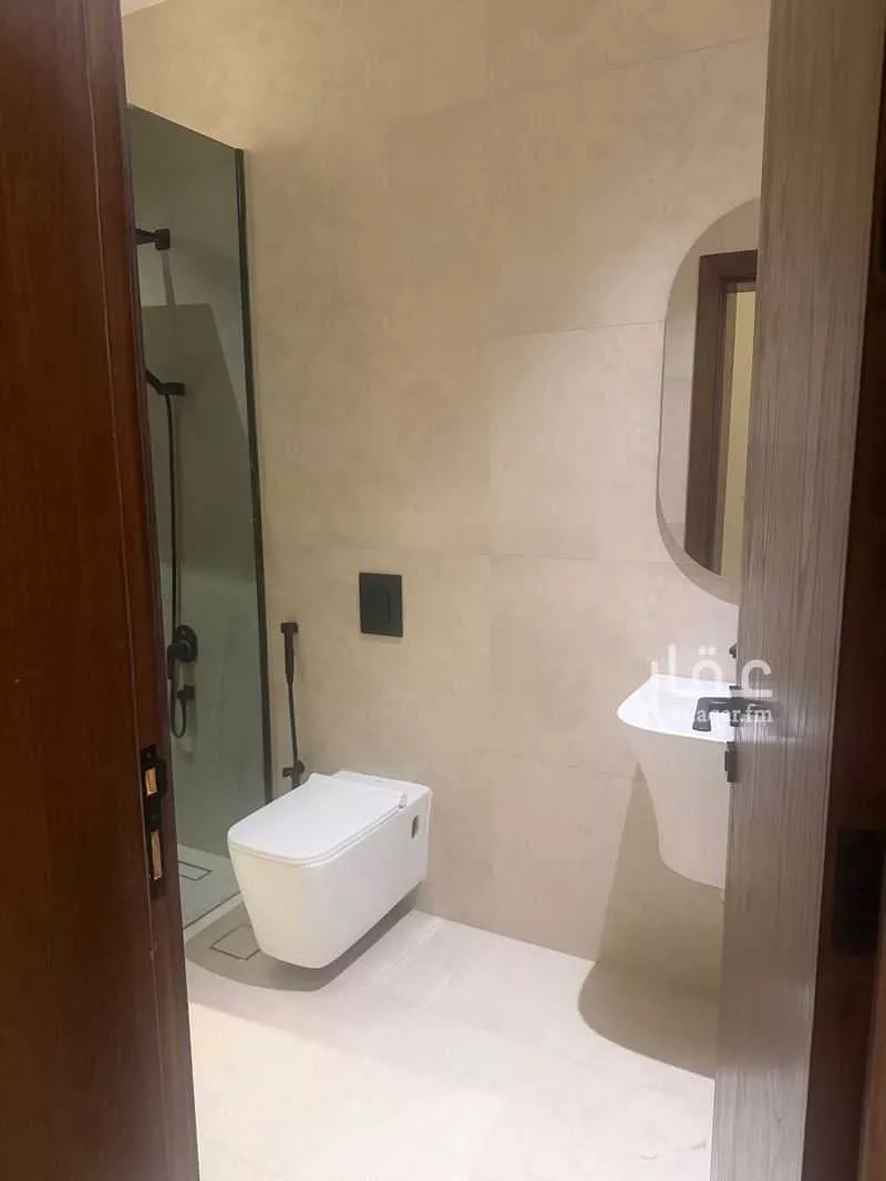 شقة 5 غرف في النهضة 10