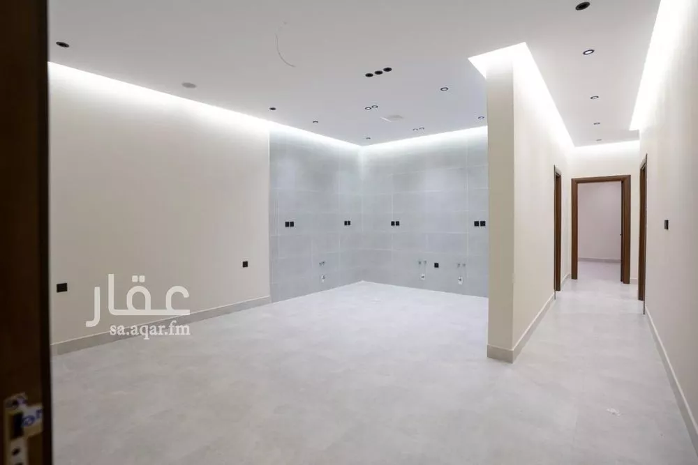 شقة 4 غرف في السلامة 5