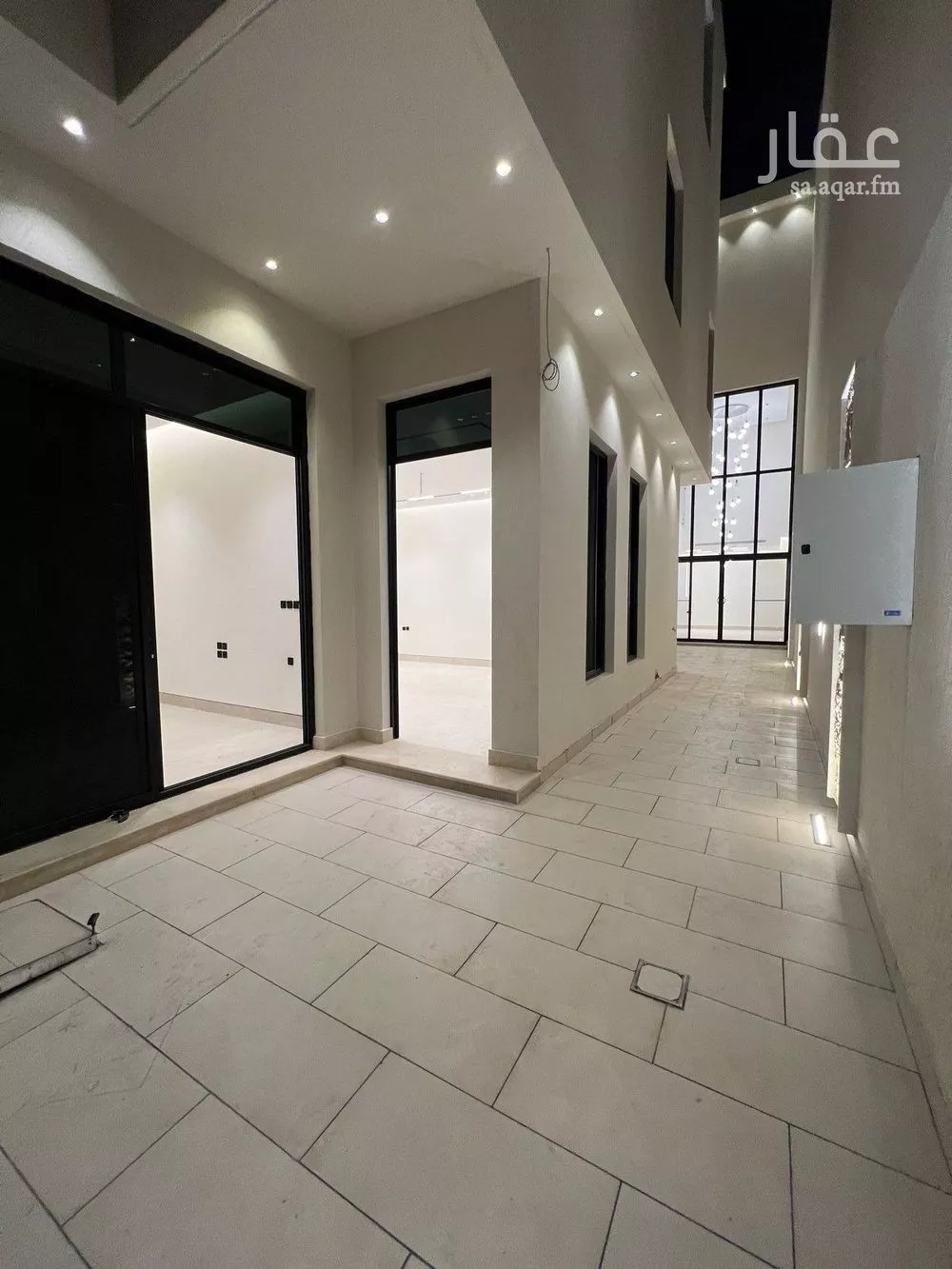 6 bedroom villa in Al Mahdiyyah 3