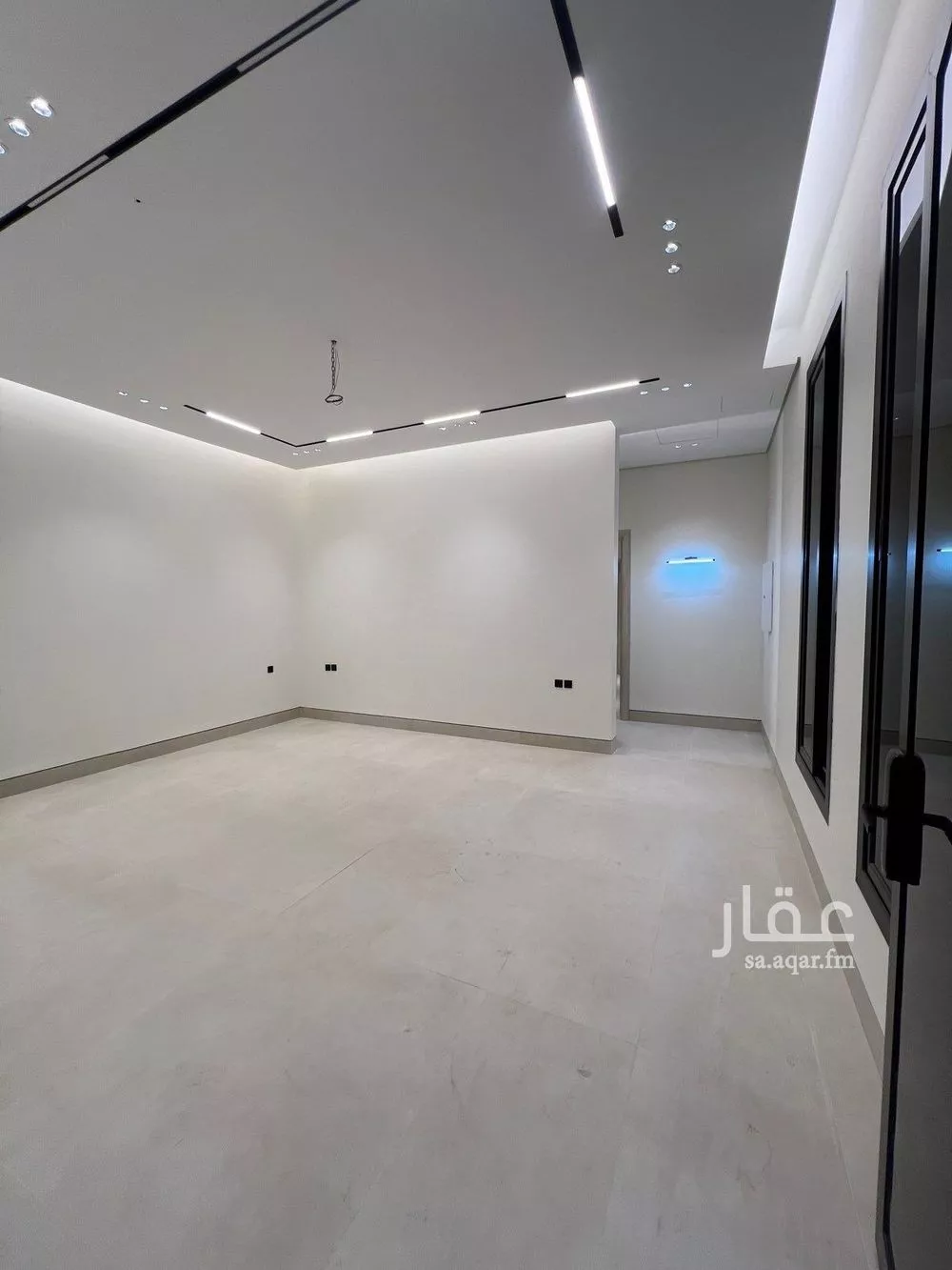 6 bedroom villa in Al Mahdiyyah 9