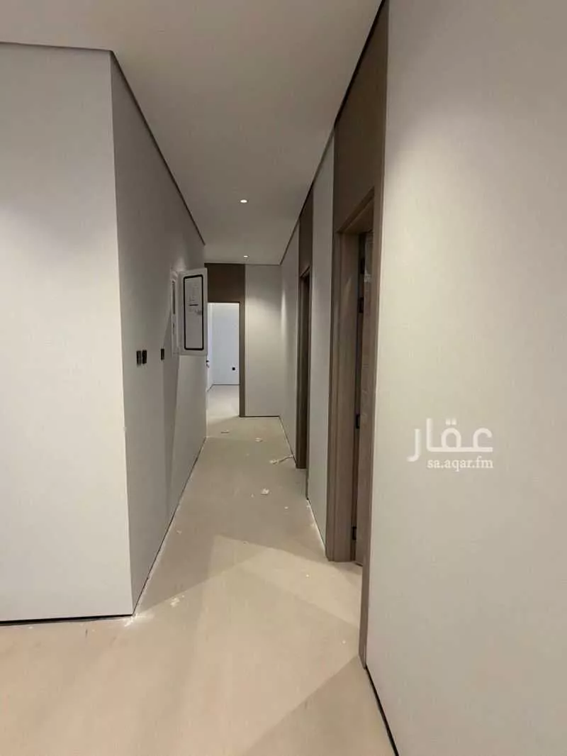 دور 4 غرف في الملقا 4