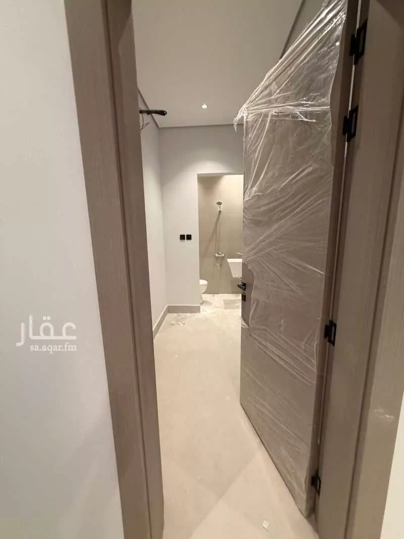 دور 4 غرف في الملقا 7