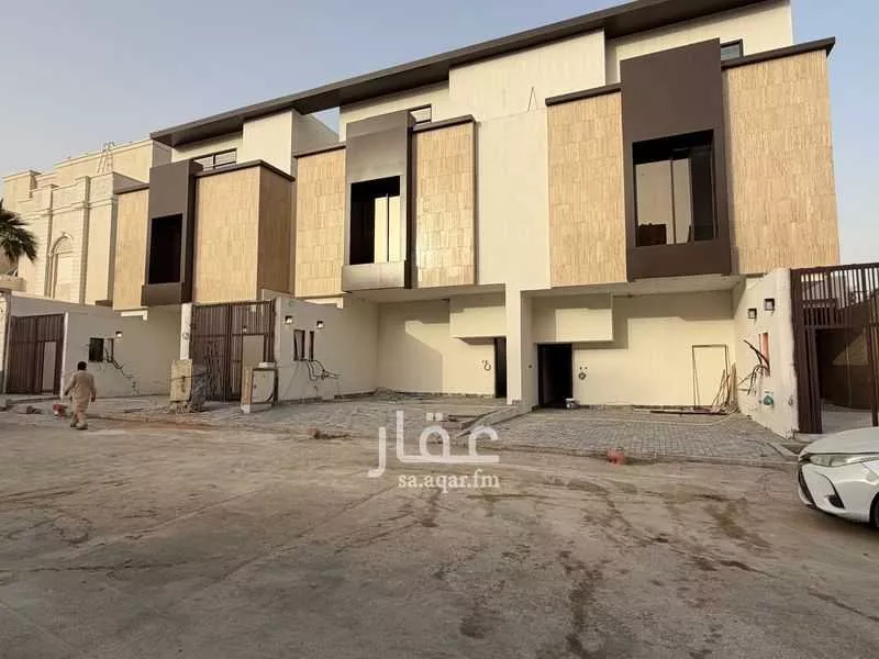 دور 4 غرف في الملقا 10