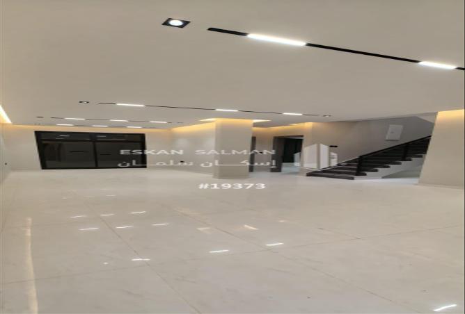 6 bedroom apartment in Al Murjan 3