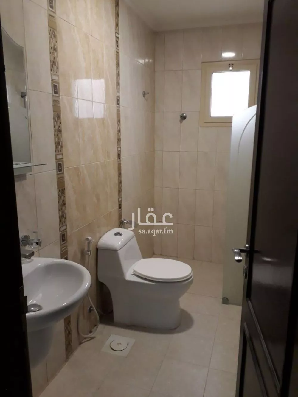 شقة 5 غرف في الدانة الشمالية 16