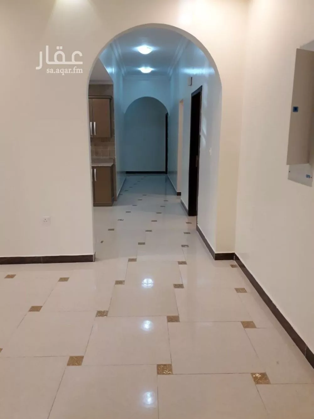 شقة 5 غرف في الدانة الشمالية 3