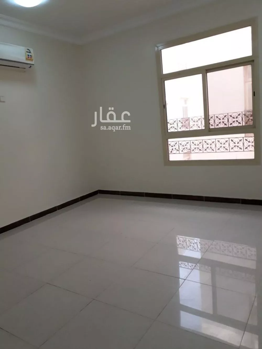 شقة 5 غرف في الدانة الشمالية 7