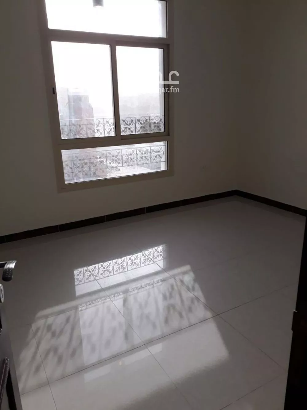 شقة 5 غرف في الدانة الشمالية 10