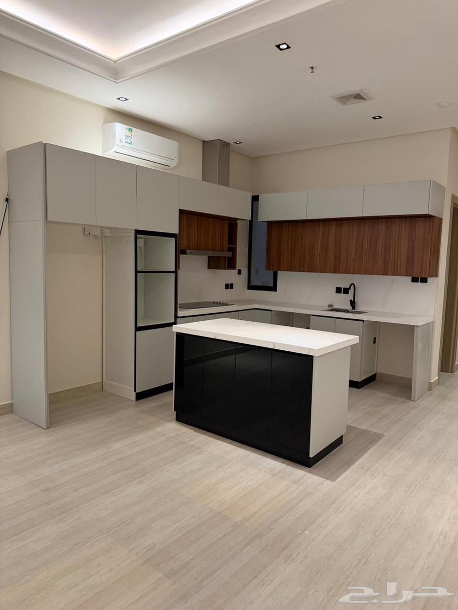 شقة 3 غرف في الرمال 2