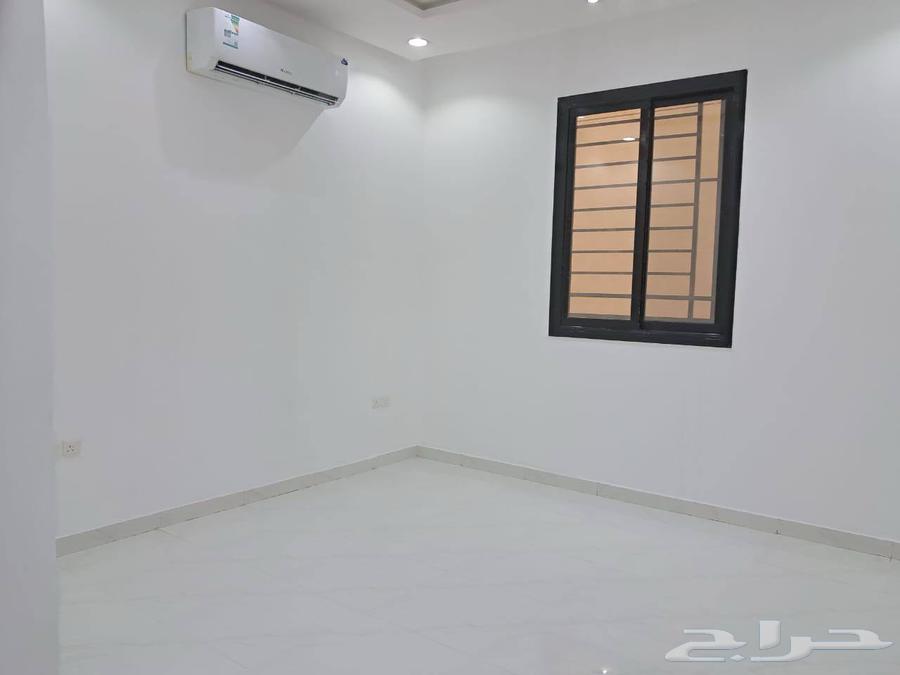 شقة 3 غرف في النهضة 2