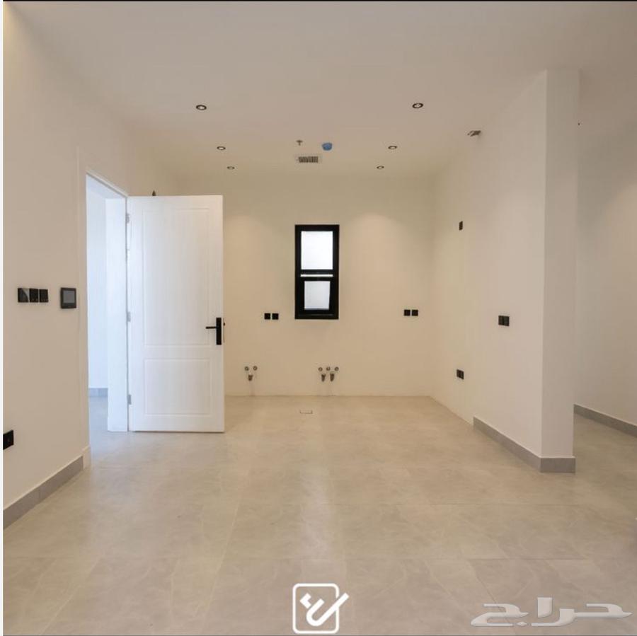 شقة 4 غرف في النرجس 12