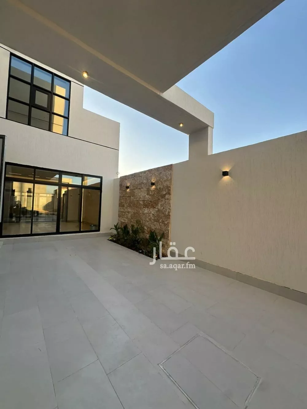 5 bedroom villa in Al Mahdiyyah 5