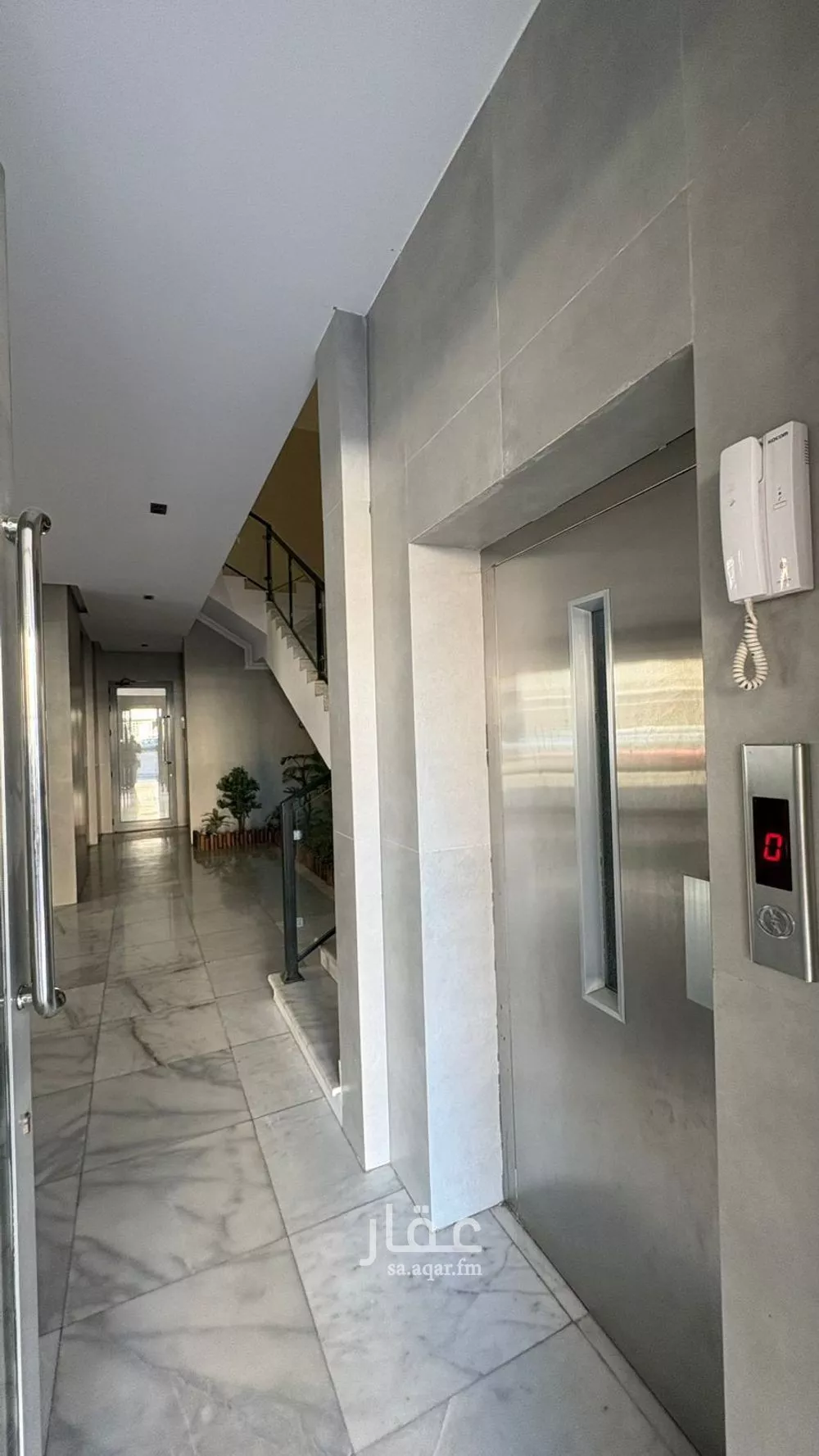 شقة 4 غرف في الواحة 2