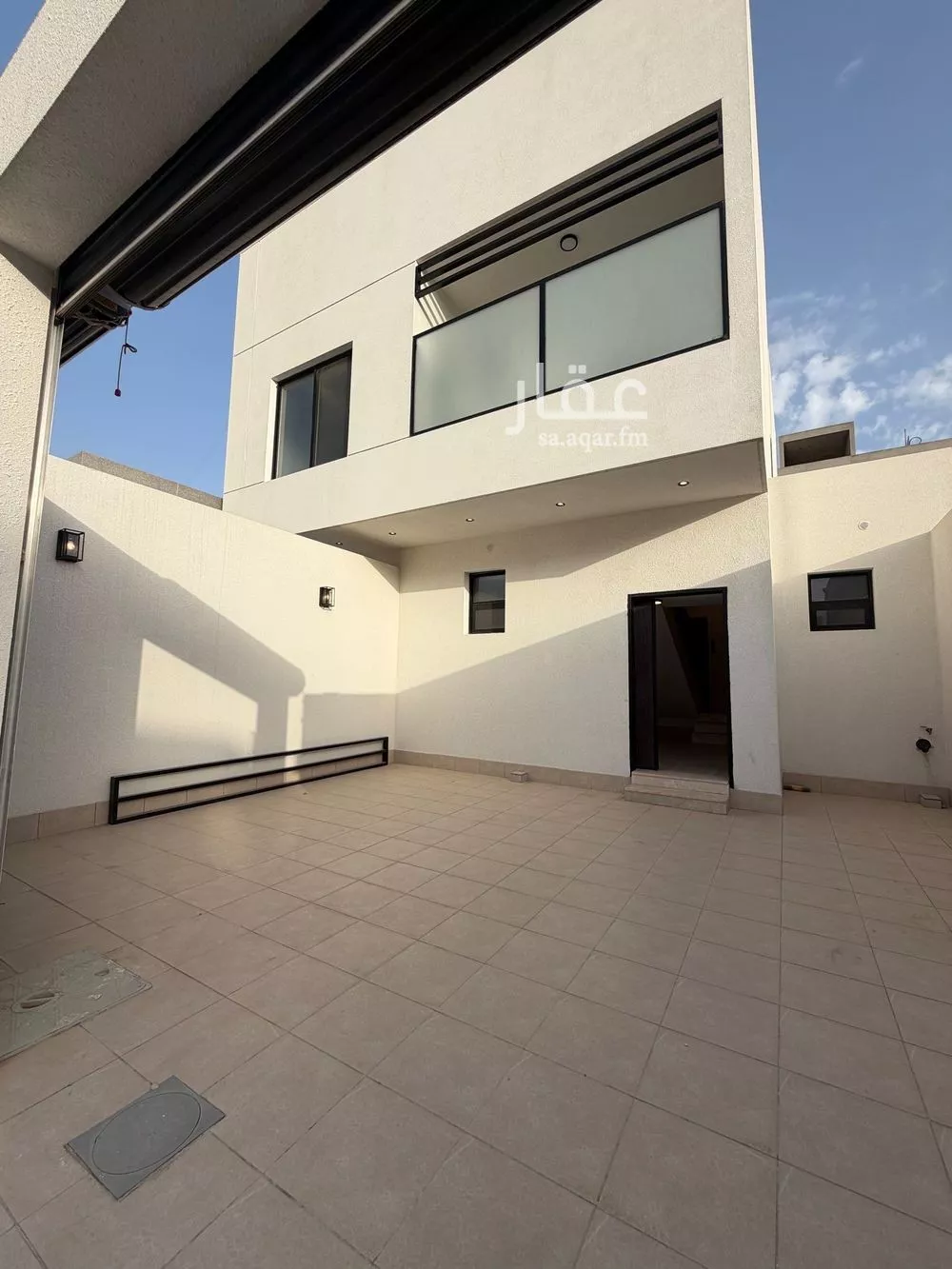 دور 4 غرف في العارض 2