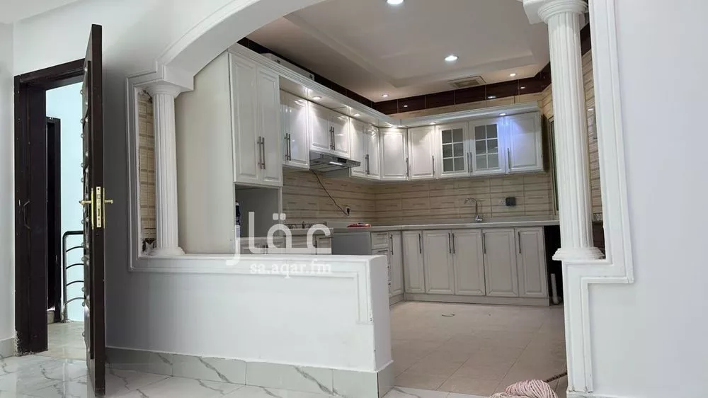 دور 3 غرف في العارض 2