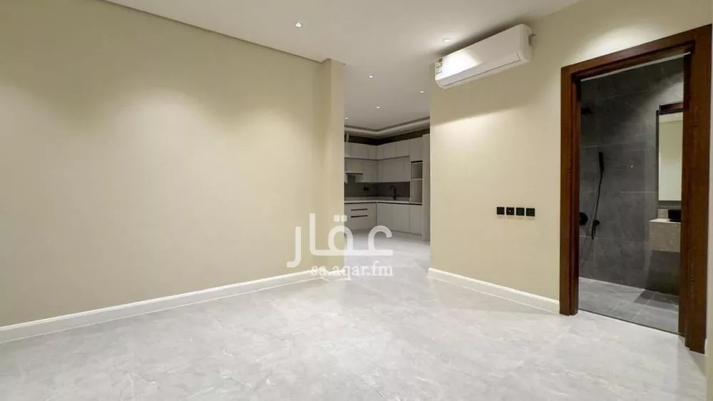 دور 3 غرف في الملقا 8