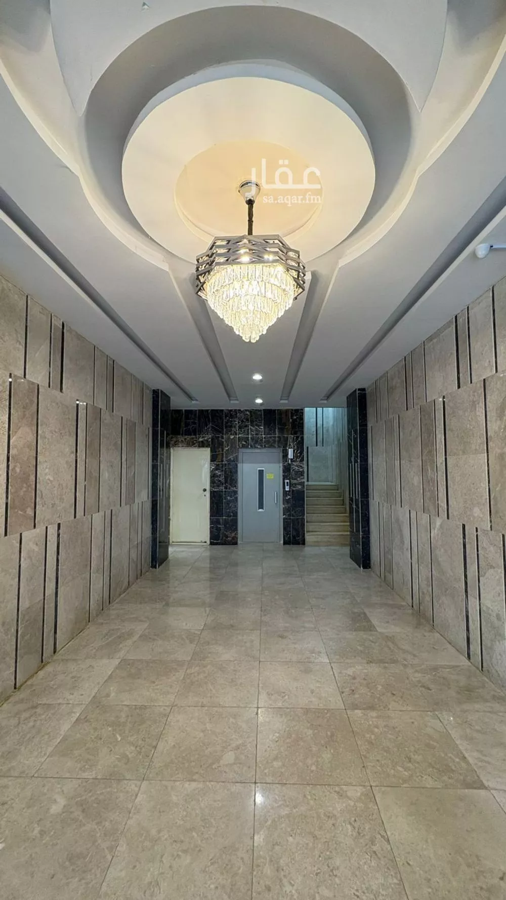 شقة 5 غرف في الواحة 2